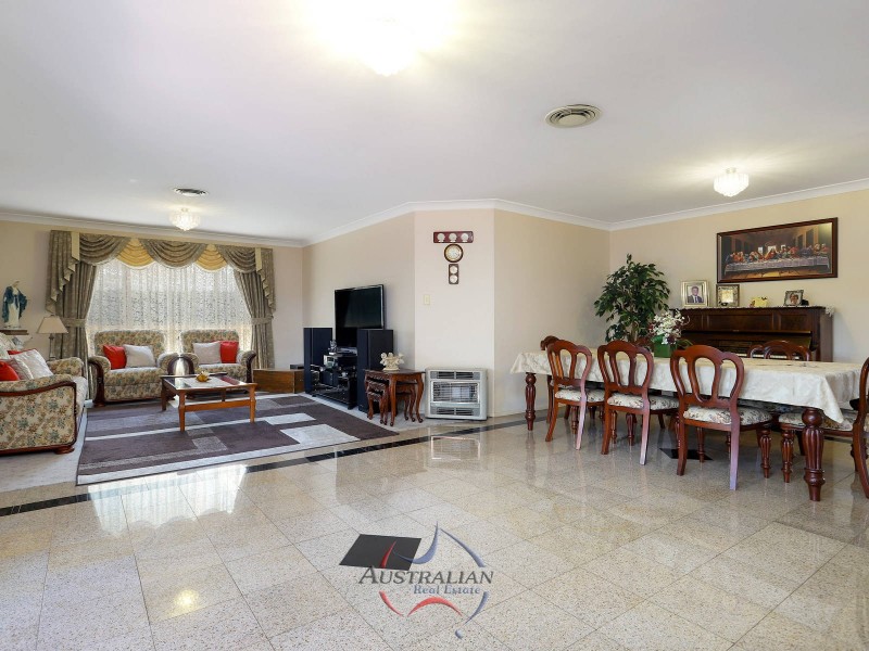 11 Brendan Place, Quakers Hill NSW 2763