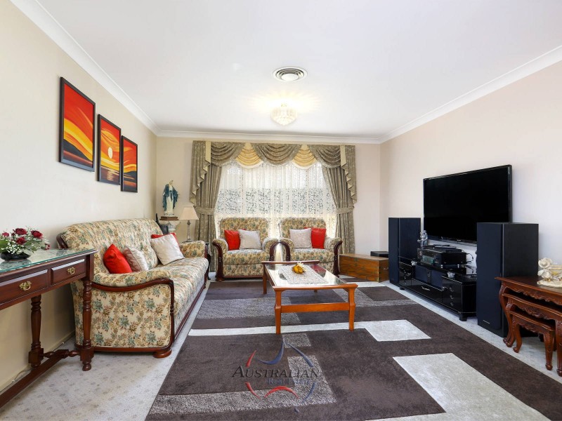 11 Brendan Place, Quakers Hill NSW 2763