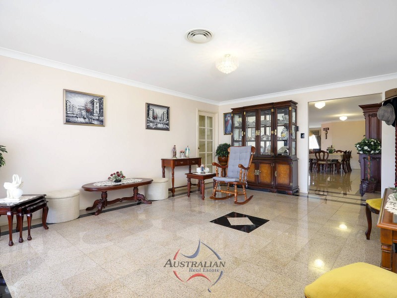 11 Brendan Place, Quakers Hill NSW 2763