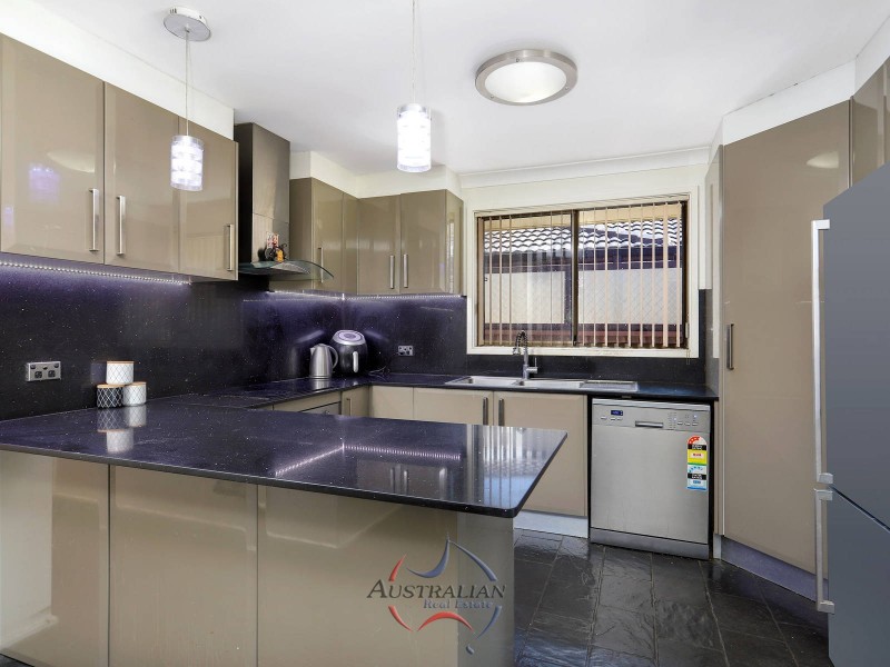 41 Narcissus Avenue, Quakers Hill NSW 2763