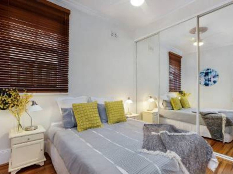 51 Brown Street, St Peters NSW 2044