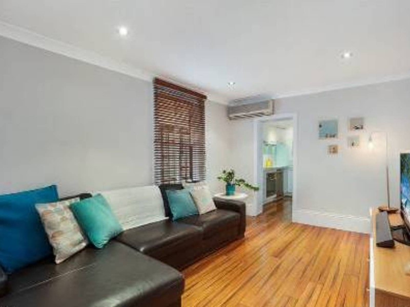 51 Brown Street, St Peters NSW 2044