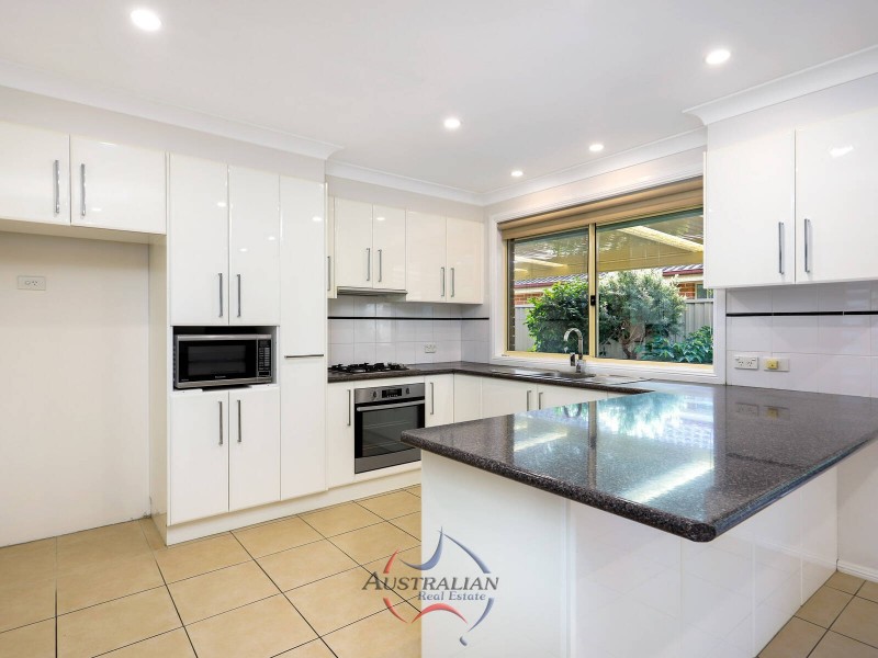 14 Latan Way, Stanhope Gardens NSW 2768