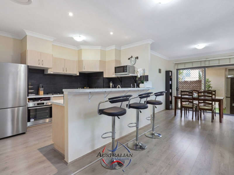 4 Fletcher Street, Stanhope Gardens NSW 2768