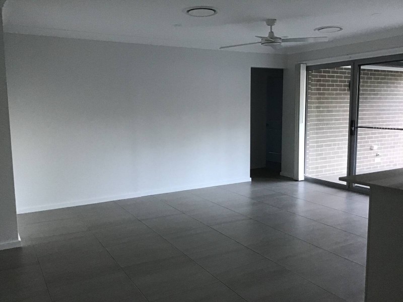 4/64 Walker Street, Quakers Hill NSW 2763