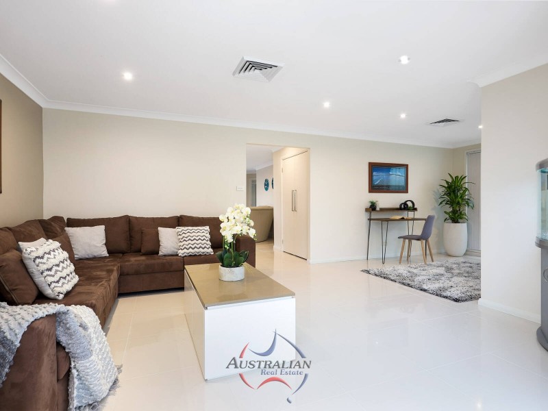 31 Pagoda Crescent, Quakers Hill NSW 2763