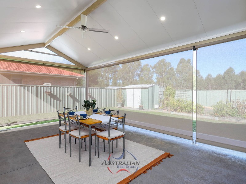 67 Aylward Avenue, Quakers Hill NSW 2763