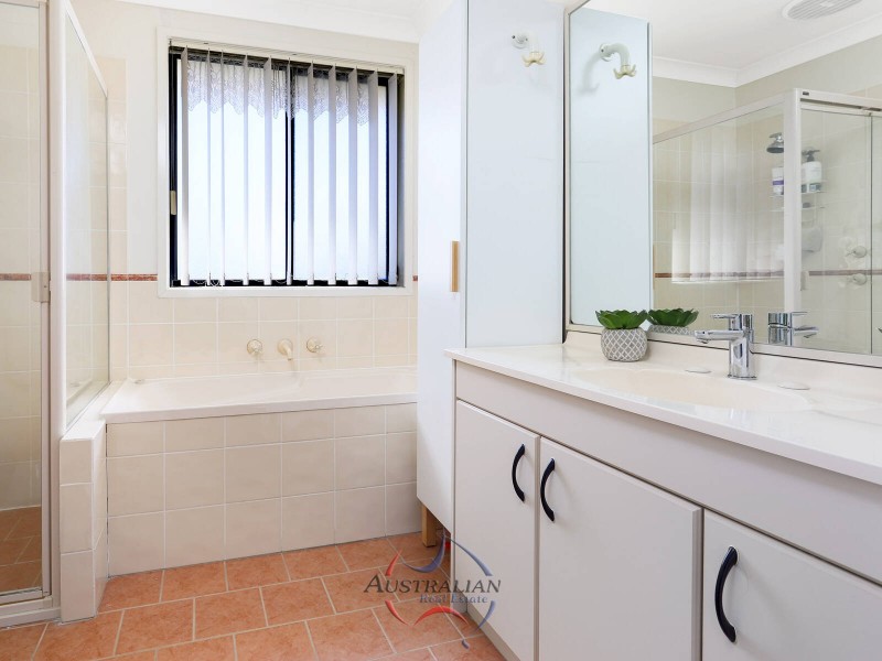 67 Aylward Avenue, Quakers Hill NSW 2763