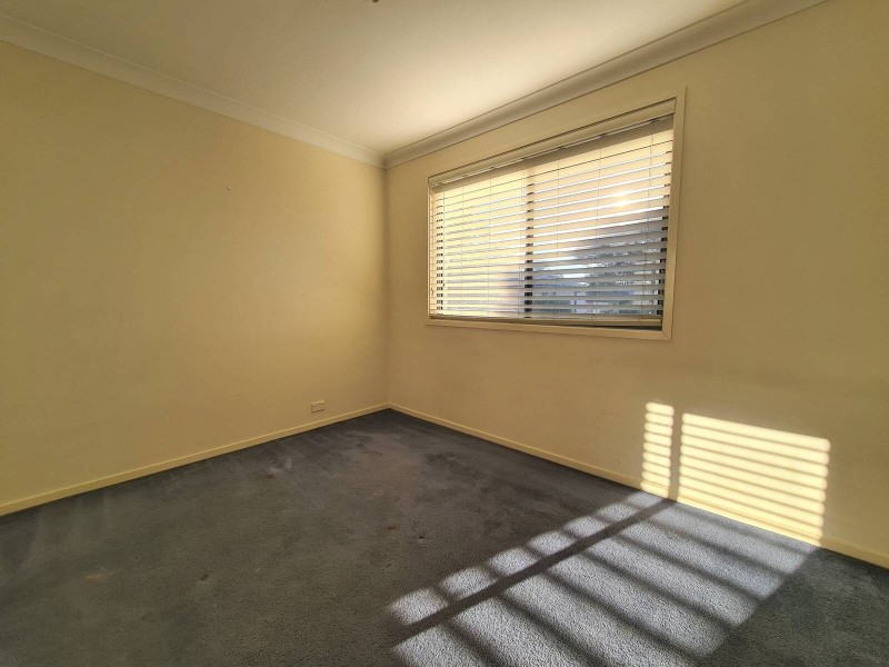 15 Tree Top Circuit, Quakers Hill NSW 2763