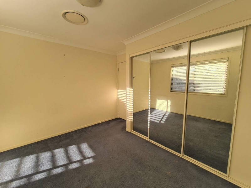 15 Tree Top Circuit, Quakers Hill NSW 2763