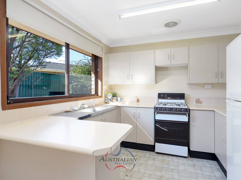 2/43 Torrance Crescent, Quakers Hill NSW 2763