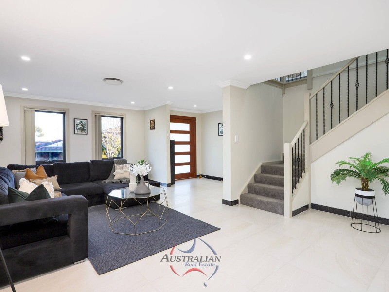 7 Maslin Crescent, Quakers Hill NSW 2763