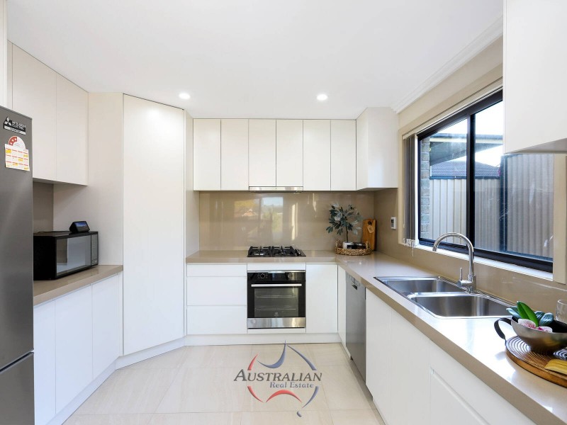 7 Maslin Crescent, Quakers Hill NSW 2763