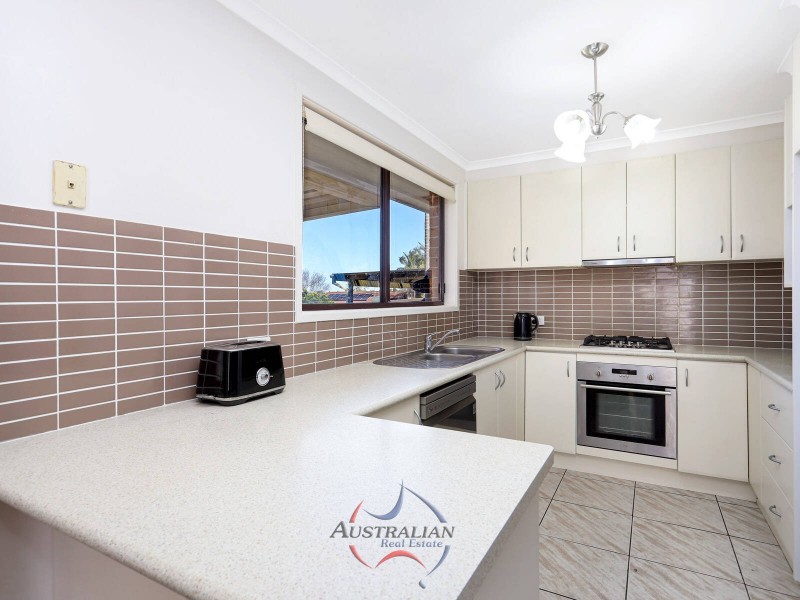 28 Justin Place, Quakers Hill NSW 2763