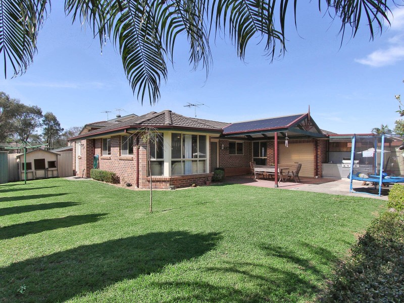 101 Pagoda Crescent, Quakers Hill NSW 2763