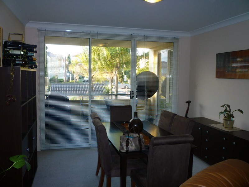 11/33-39 Brompton Road, Kensington NSW 2033