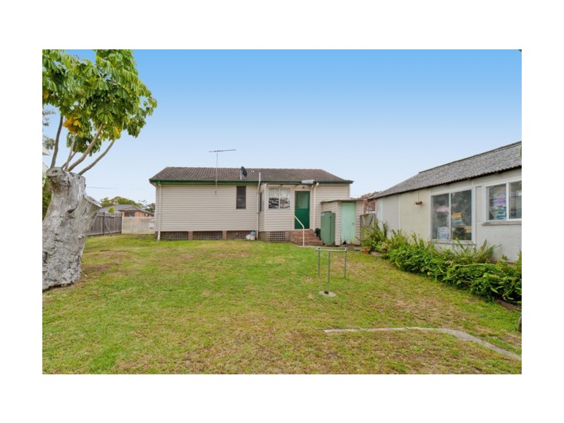 14 Boatwright Avenue, Lugarno NSW 2210
