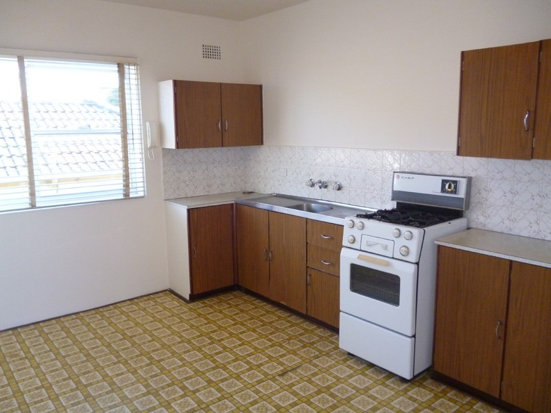 24 Bay Street, Coogee NSW 2034