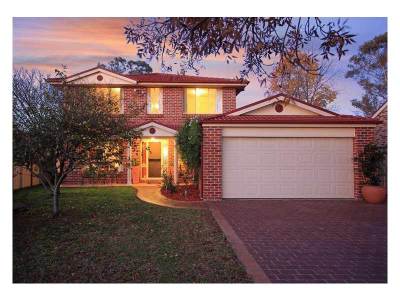 15  Belledale Close, St Clair NSW 2759