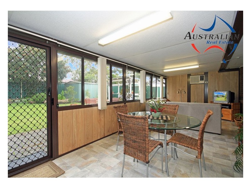 16 Dollin Street, Colyton NSW 2760