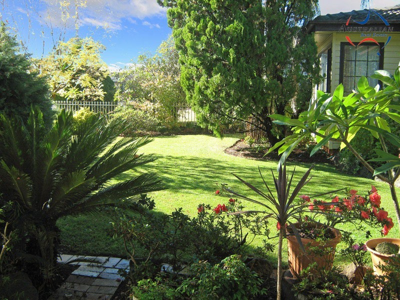 9 Yarrabee Place, Colyton NSW 2760