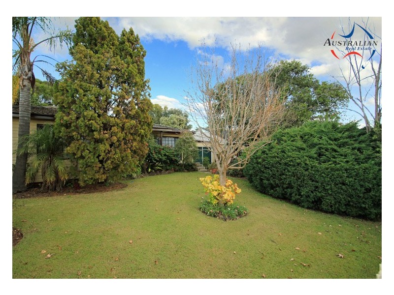 9 Yarrabee Place, Colyton NSW 2760