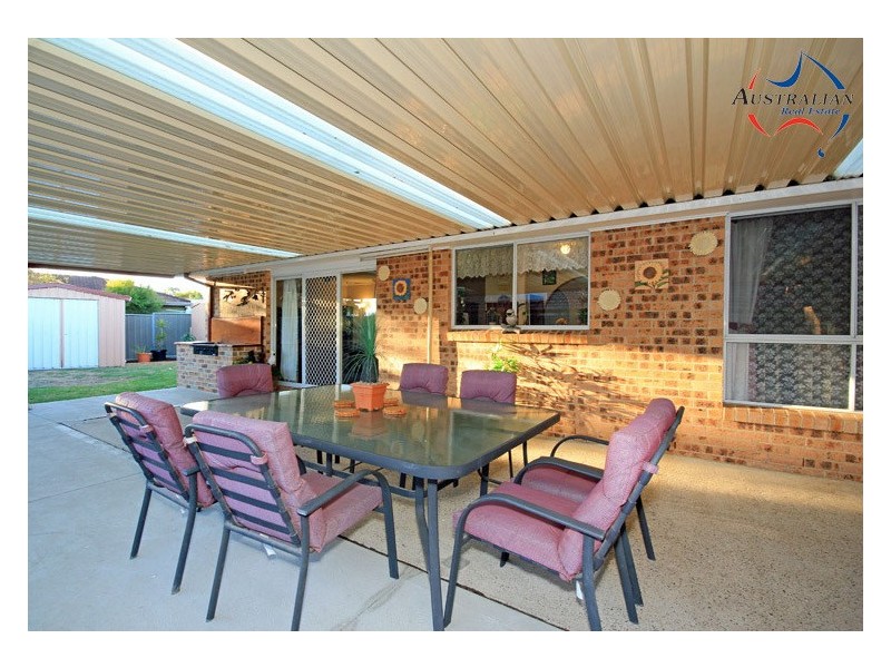 6 Sunndal Close, St Clair NSW 2759