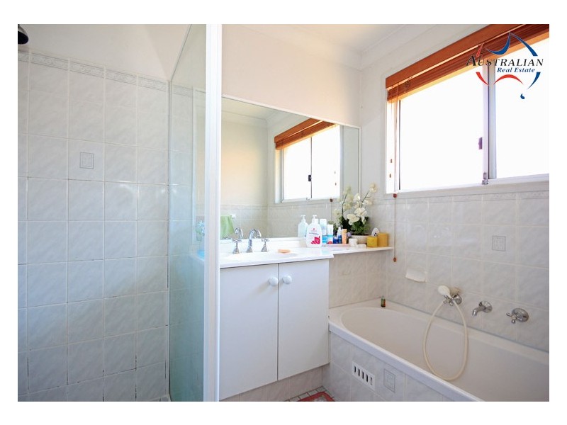 6 Olympus Drive, St Clair NSW 2759