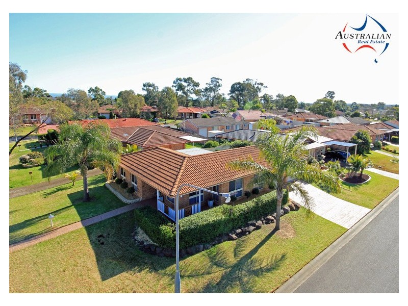 25 Martin Grove, Colyton NSW 2760