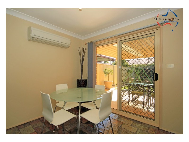 25 Martin Grove, Colyton NSW 2760