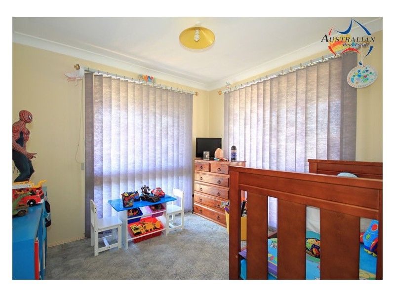 25 Martin Grove, Colyton NSW 2760