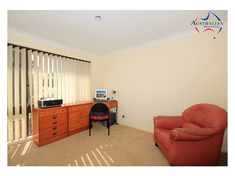 45 Pine Creek Circuit, St Clair NSW 2759