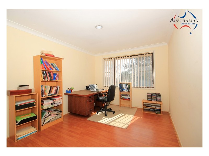 45 Pine Creek Circuit, St Clair NSW 2759