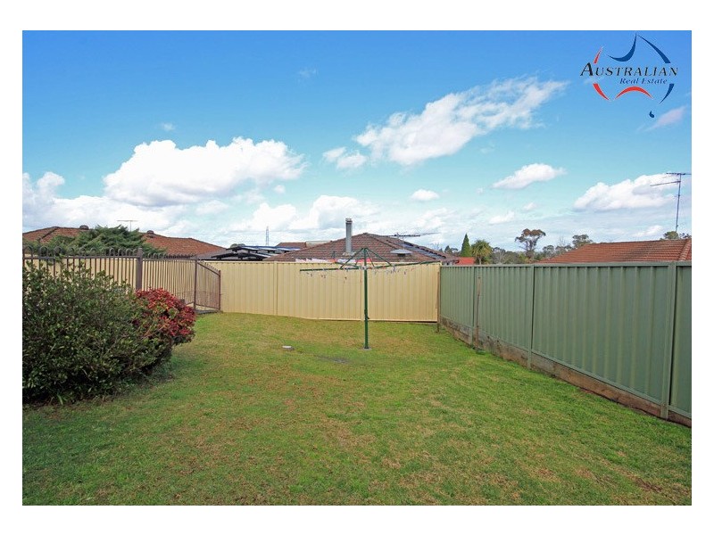 45 Pine Creek Circuit, St Clair NSW 2759