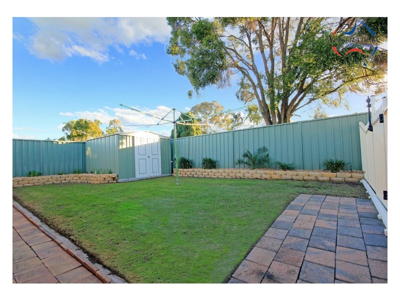130 Pine Creek Circuit, St Clair NSW 2759