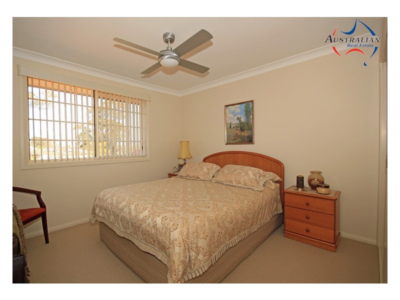 2/6D Royal Place, St Clair NSW 2759