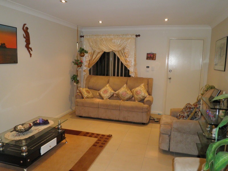 5a Victoria Rd, Rooty Hill NSW 2766