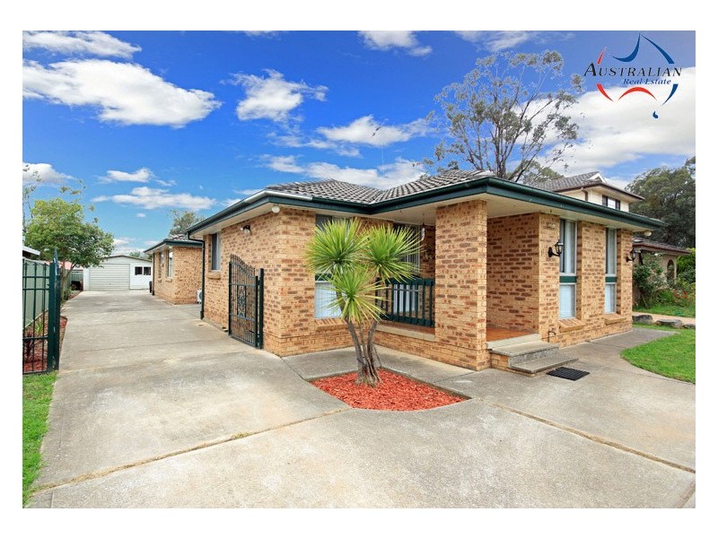 11 Rochford Street, St Clair NSW 2759