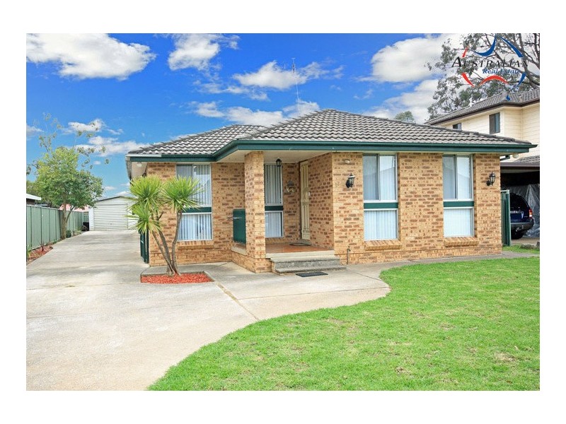 11 Rochford Street, St Clair NSW 2759