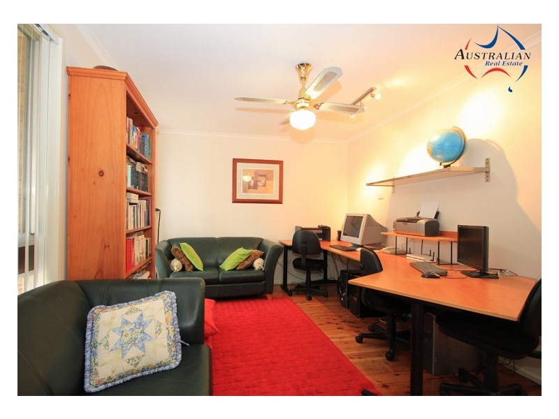 11 Rochford Street, St Clair NSW 2759