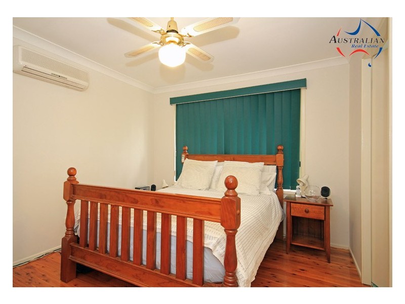 11 Rochford Street, St Clair NSW 2759