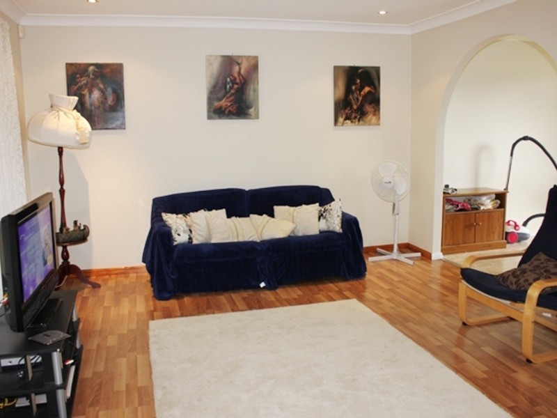 28 Caines Crescent, St Marys NSW 2760