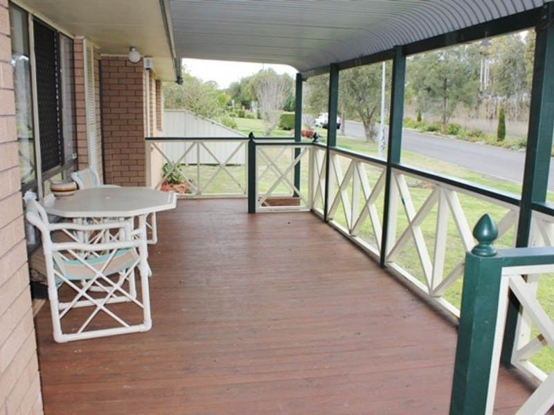 28 Caines Crescent, St Marys NSW 2760