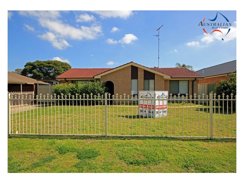 54 Menzies Circuit, St Clair NSW 2759