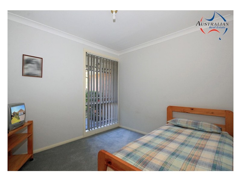 6 Shamrock Court, St Clair NSW 2759