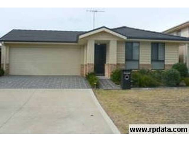 12 Caley St, Ropes Crossing NSW 2760