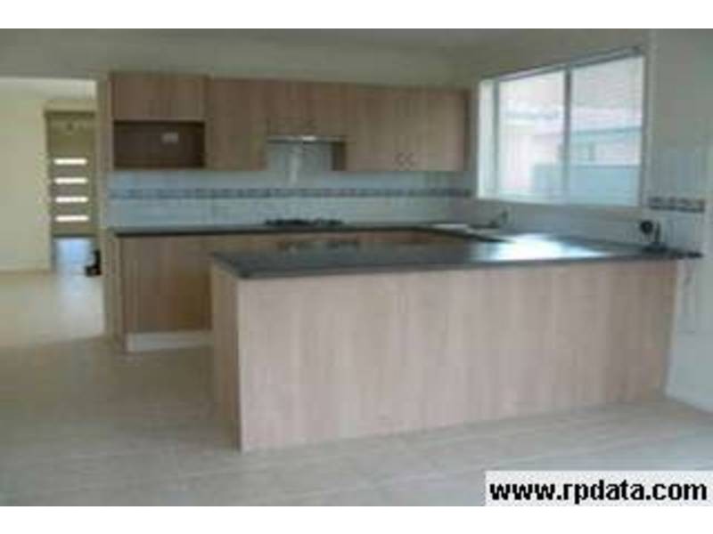 12 Caley St, Ropes Crossing NSW 2760