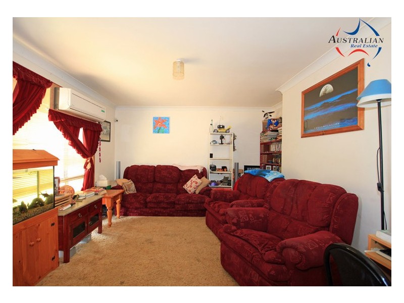 57 Cook Parade, St Clair NSW 2759