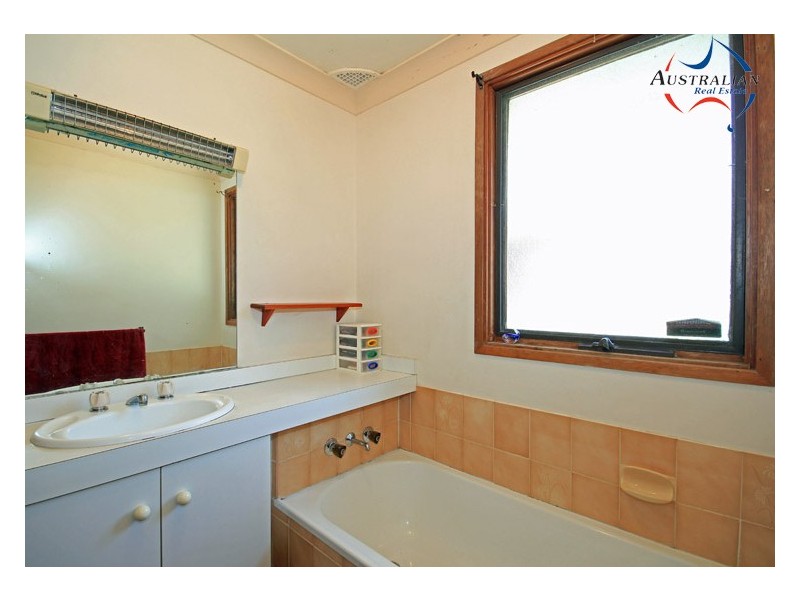 57 Cook Parade, St Clair NSW 2759