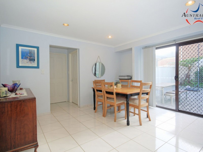 1/37 Flintlock Dr, St Clair NSW 2759